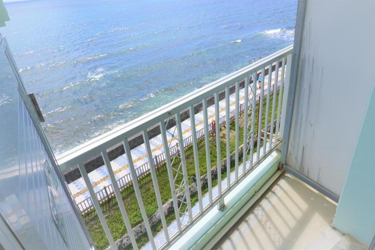 מלון צ'טאן Okinawa Ocean Front מראה חיצוני תמונה
