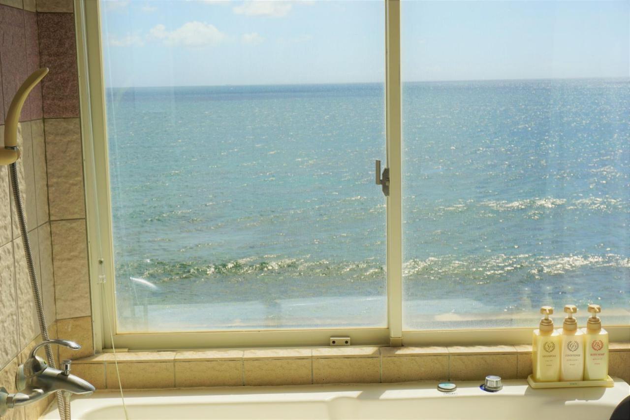 מלון צ'טאן Okinawa Ocean Front מראה חיצוני תמונה
