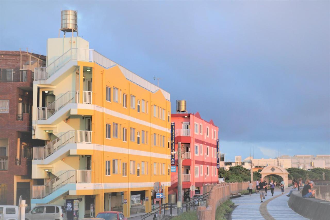 מלון צ'טאן Okinawa Ocean Front מראה חיצוני תמונה
