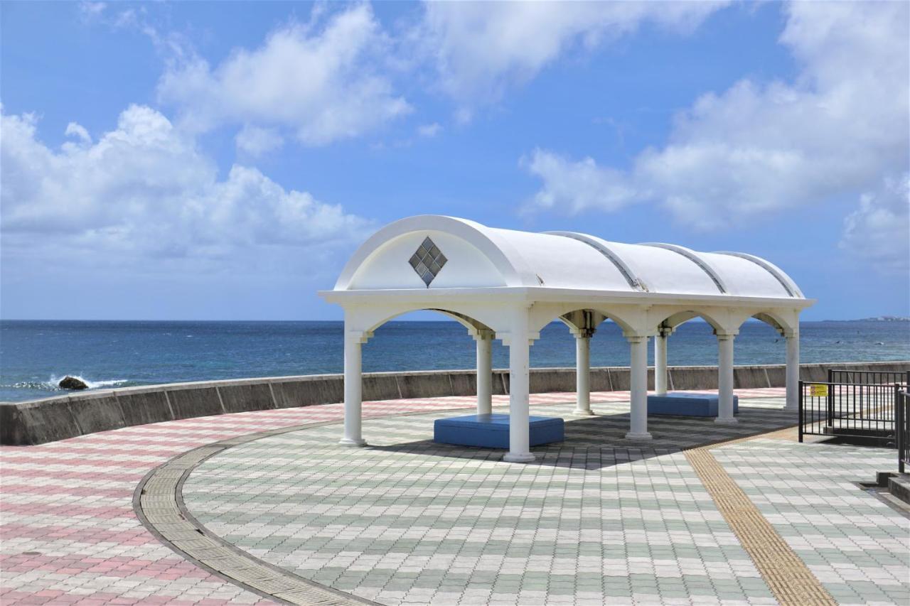 מלון צ'טאן Okinawa Ocean Front מראה חיצוני תמונה