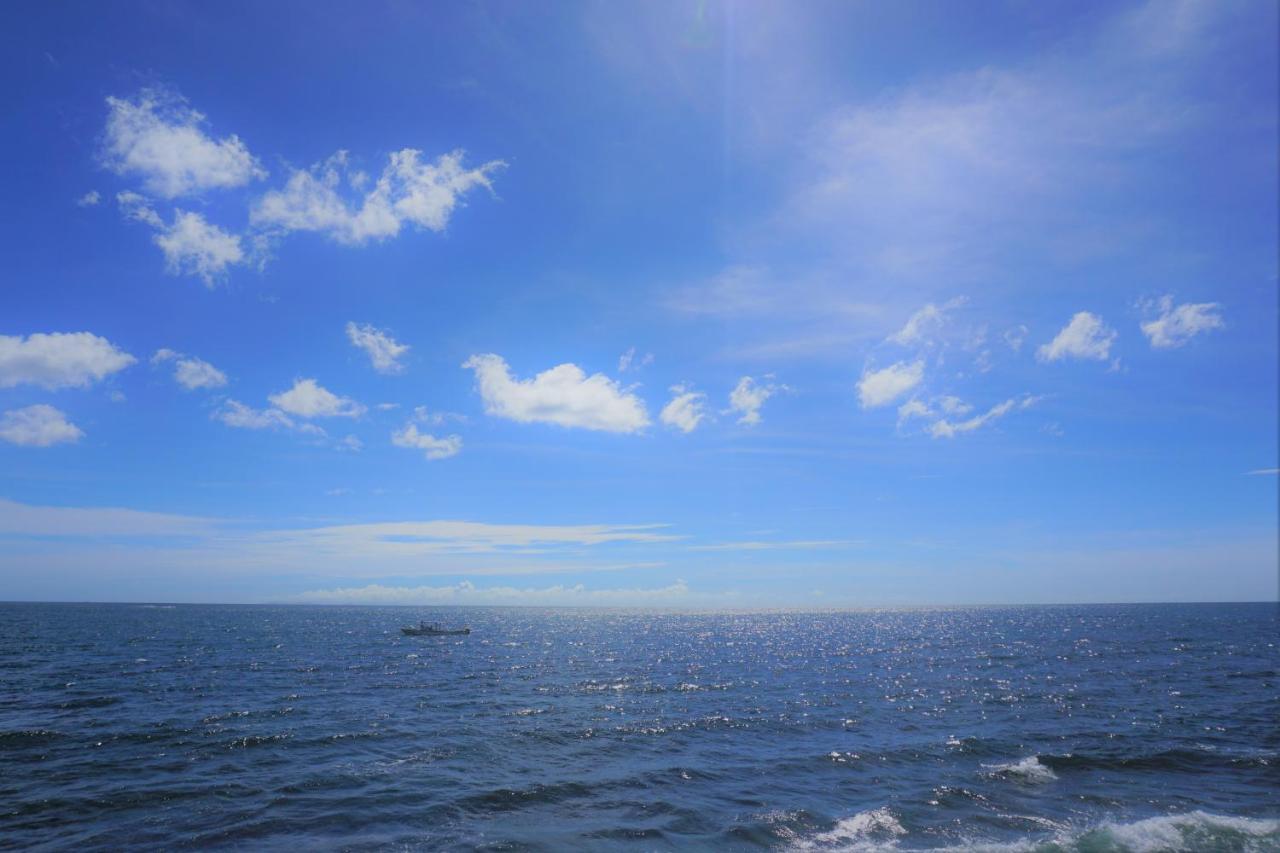 מלון צ'טאן Okinawa Ocean Front מראה חיצוני תמונה