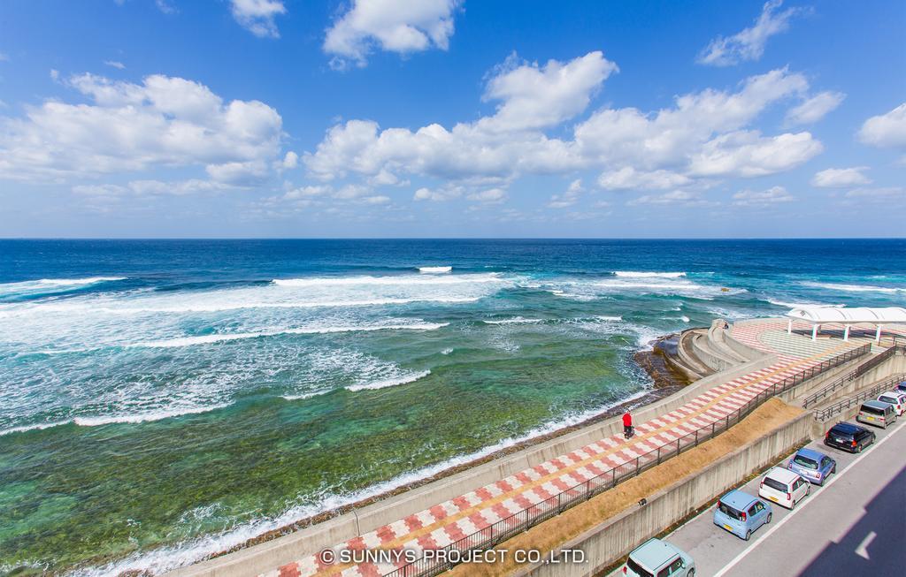 מלון צ'טאן Okinawa Ocean Front מראה חיצוני תמונה