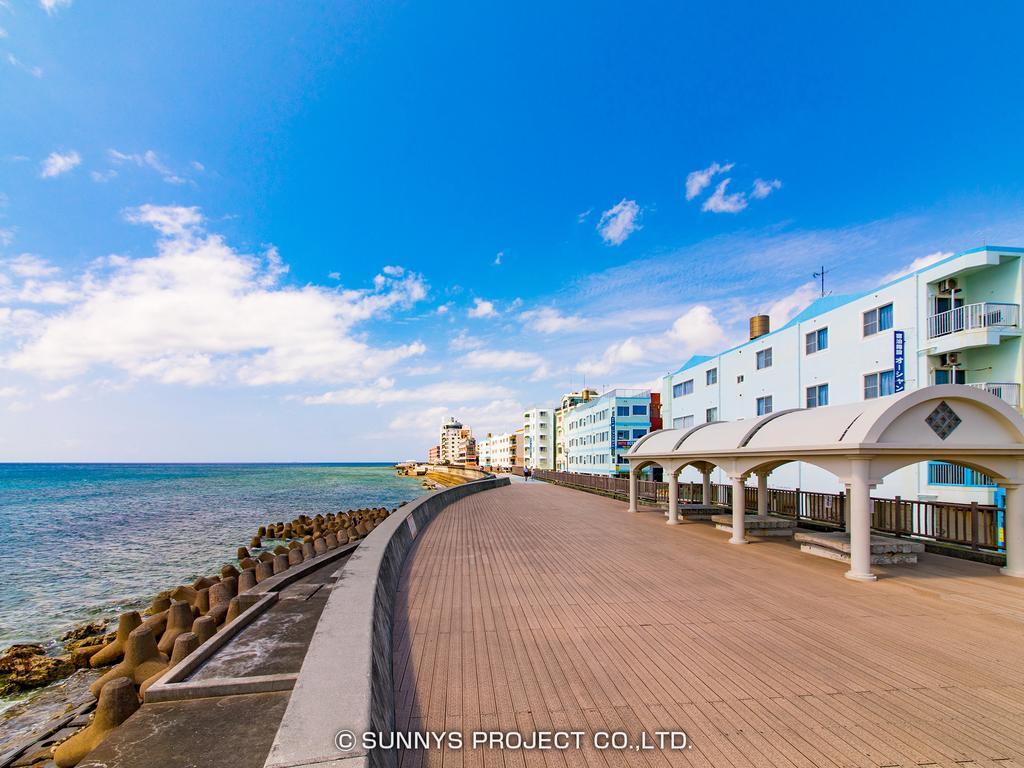מלון צ'טאן Okinawa Ocean Front מראה חיצוני תמונה